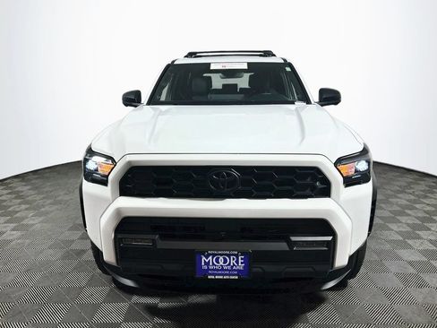 Certified 2025 Toyota 4Runner TRD Off-Road Premium AWD/4WD image 2