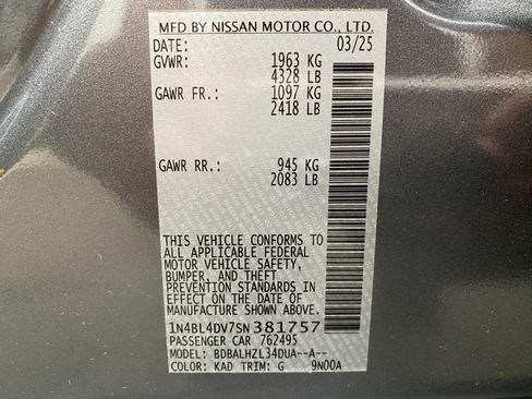 Certified 2025 Nissan Altima 2.5 SV FWD image 58
