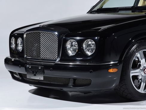 Used 2005 Bentley Arnage RL image 21