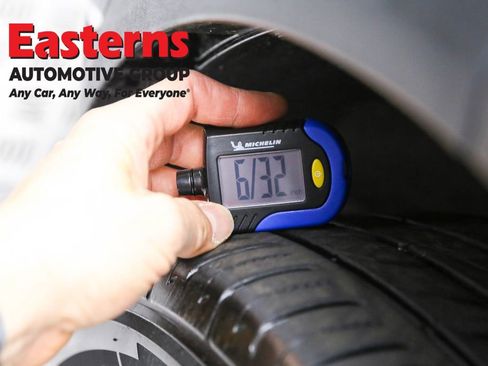 Used 2023 Hyundai Santa Fe SEL Premium image 29