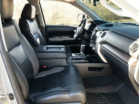 Used 2020 Toyota Tundra Limited w/ Limited Premium Package image 60
