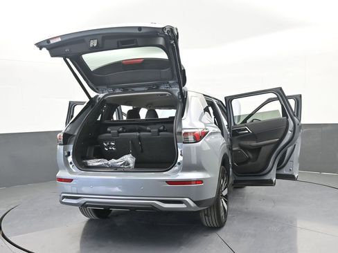 New 2026 Mitsubishi Outlander SE image 85