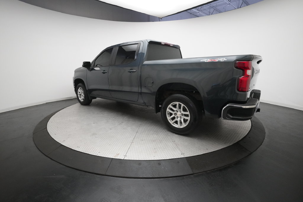 Used 2022 Chevrolet Silverado 1500 LT AWD/4WD image 31