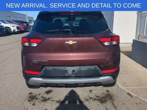 Used 2023 Chevrolet TrailBlazer LT w/ Convenience Package AWD/4WD image 5