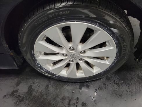 Used 2013 Honda Accord EX-L image 10