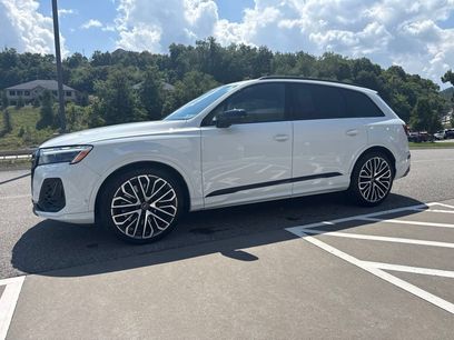 Used 2025 Audi SQ7 Prestige