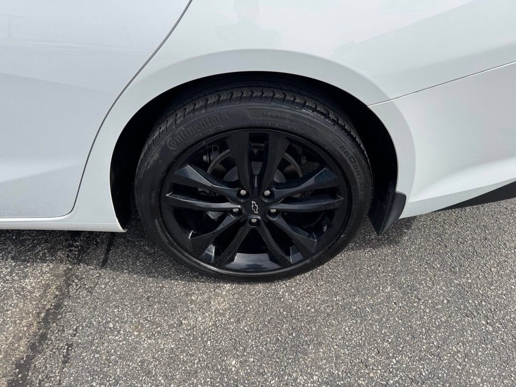 Certified 2022 Chevrolet Malibu LT FWD image 29