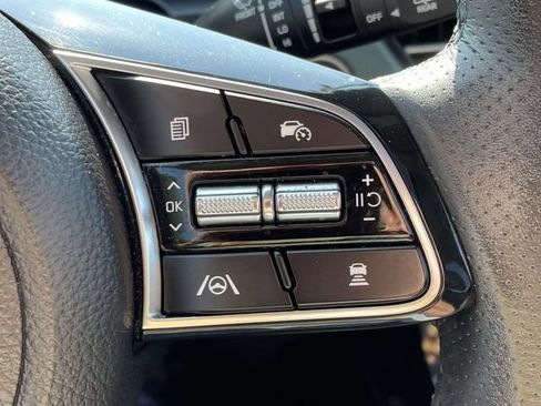 Used 2024 Kia Seltos SX w/ SX Sunroof Package AWD/4WD image 24