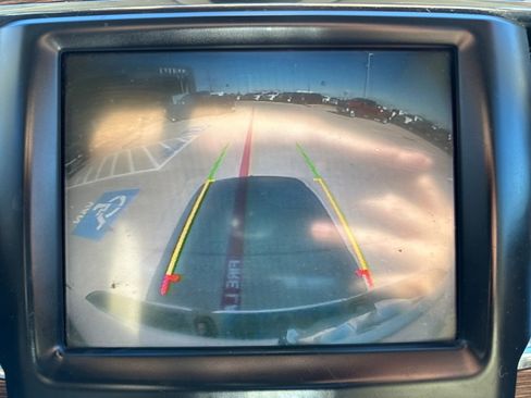 Used 2013 RAM 1500 Laramie w/ Convenience Group image 20