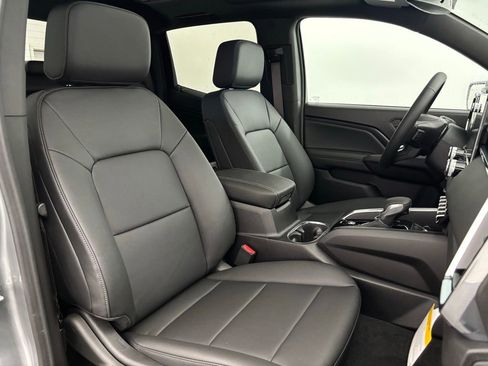 New 2026 GMC Canyon Elevation w/ Convenience Package image 33