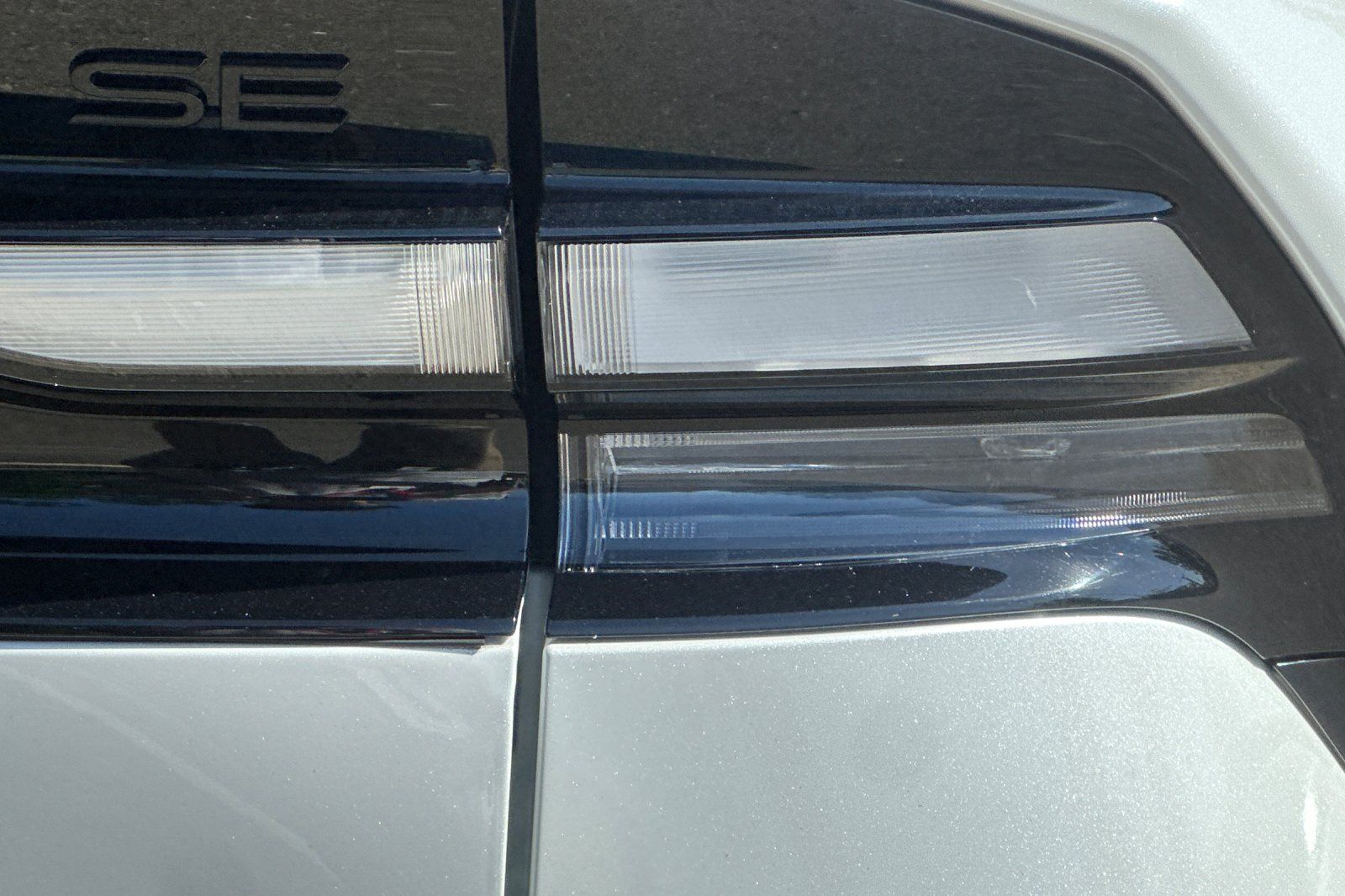 Certified 2026 Toyota Prius Plug-In Hybrid FWD image 50