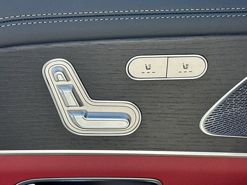 New 2026 Mercedes-Benz GLS 580 4MATIC image 25
