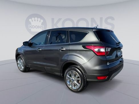 Used 2017 Ford Escape SE AWD/4WD image 8