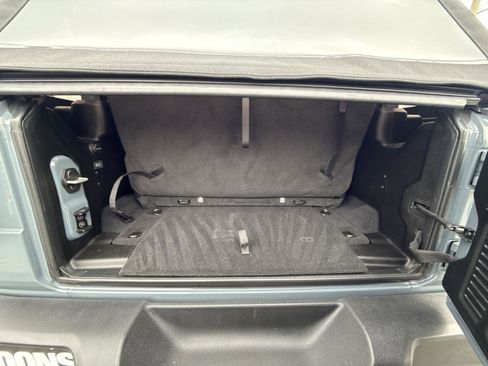 Used 2024 Jeep Wrangler Sport S image 24