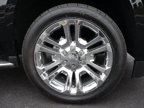 Used 2018 GMC Yukon SLT w/ Premium Edition image 46