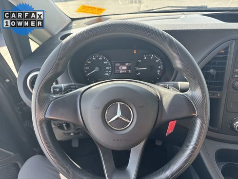 Used 2019 Mercedes-Benz Metris Passenger image 8