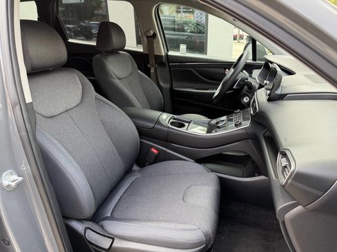Used 2022 Hyundai Santa Fe SE image 23