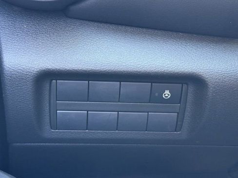 Used 2023 Nissan Kicks SR w/ SR Premium Package FWD image 20