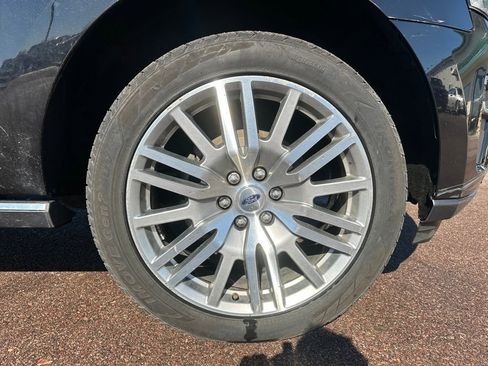 Used 2024 Ford Expedition Max Limited image 41