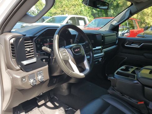 Used 2025 GMC Sierra 1500 SLT RWD image 20