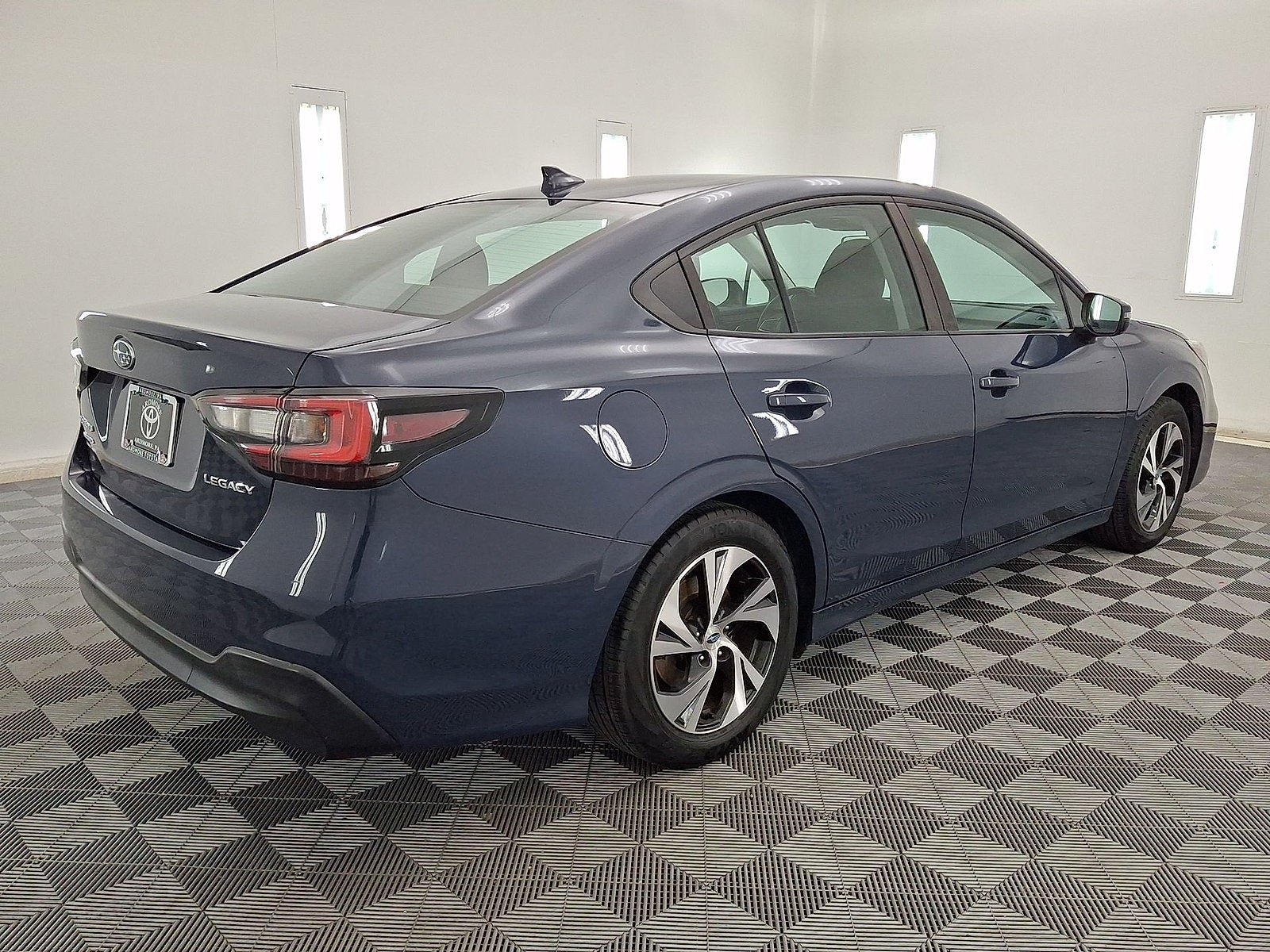 Used 2023 Subaru Legacy Premium AWD/4WD image 17