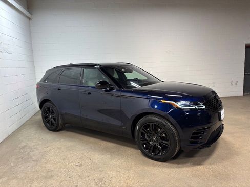 Used 2021 Land Rover Range Rover Velar R-Dynamic S image 5