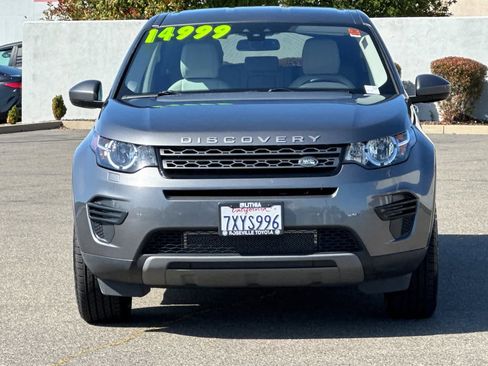 Used 2017 Land Rover Discovery Sport SE image 10