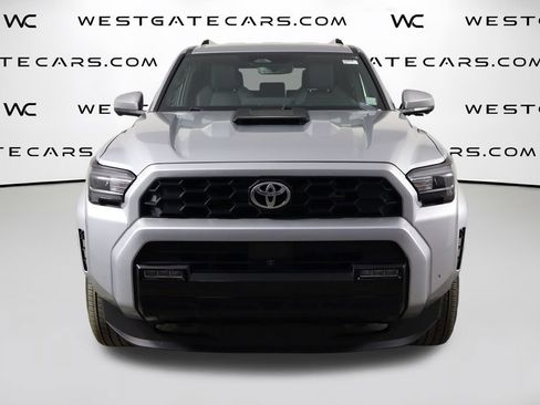 Used 2025 Toyota 4Runner TRD Sport Premium AWD/4WD image 2