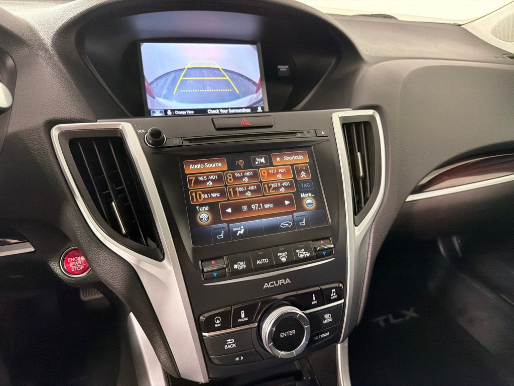 Used 2016 Acura TLX w/ Technology Package FWD image 17