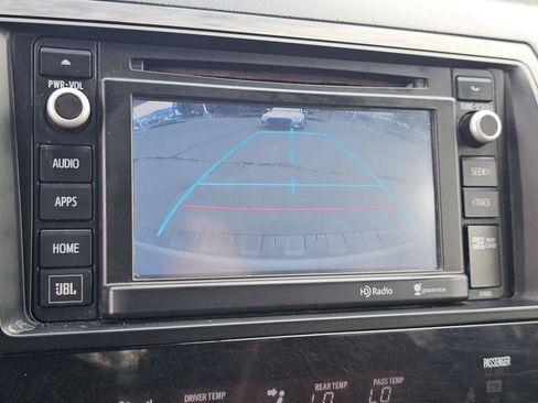 Used 2014 Toyota Sequoia Platinum RWD image 12