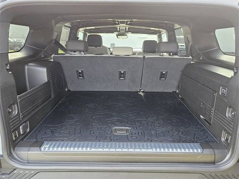 New 2026 GMC Hummer EV SUV image 13