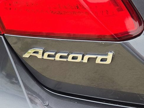 Used 2015 Honda Accord LX image 29