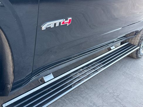 Used 2023 GMC Yukon AT4 w/ AT4 Premium Plus Package AWD/4WD image 8