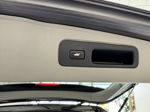 Used 2015 Honda Odyssey EX-L image 57