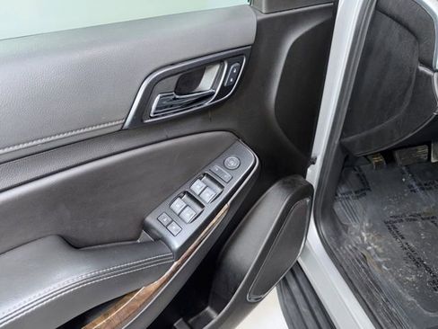 Used 2020 Chevrolet Tahoe LS w/ Skid Plate Package AWD/4WD image 10