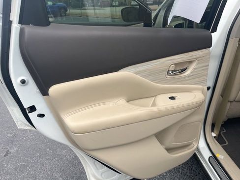 Used 2017 Nissan Murano SL image 14