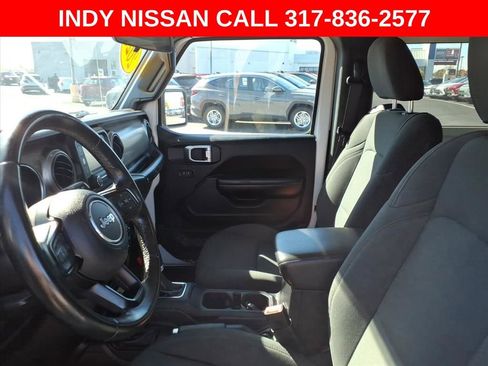 Used 2020 Jeep Wrangler Sport image 13