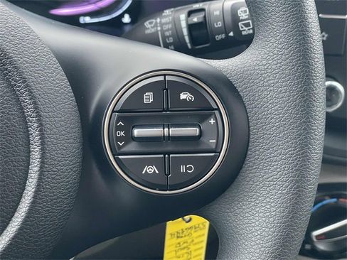 New 2025 Kia Soul LX image 13