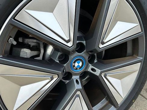 Certified 2023 BMW i4 eDrive35 image 34