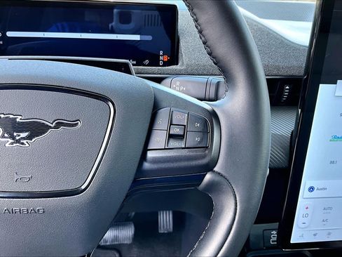 Used 2025 Ford Mustang Mach-E Premium RWD image 24