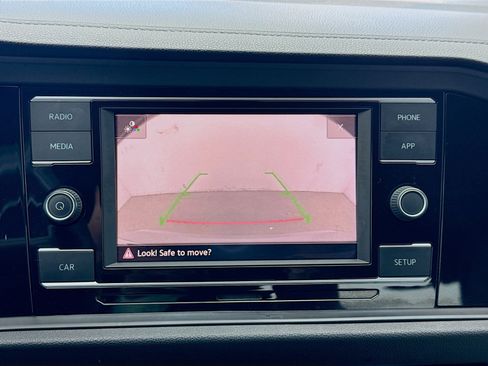 Used 2019 Volkswagen Jetta R-Line w/ R-Line Cold Weather Package FWD image 10