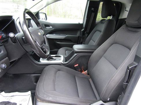 Used 2022 Chevrolet Colorado LT w/ Fleet Safety Package image 12