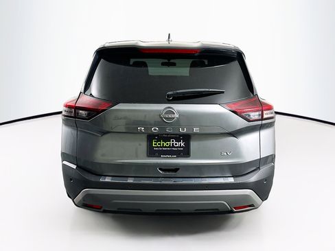 Used 2023 Nissan Rogue SV image 7