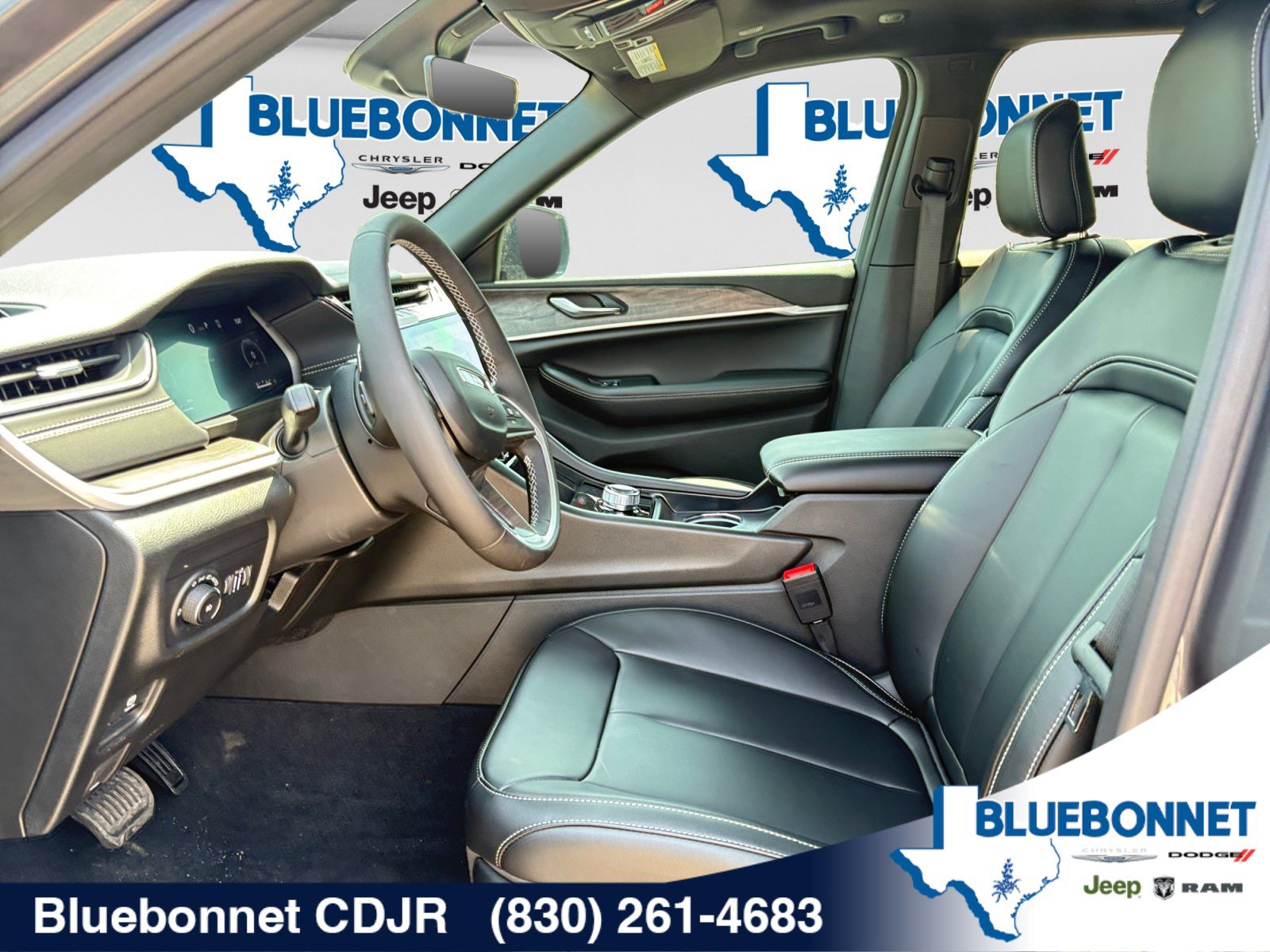 New 2026 Jeep Grand Cherokee Limited w/ Limited Altitude Package RWD image 11