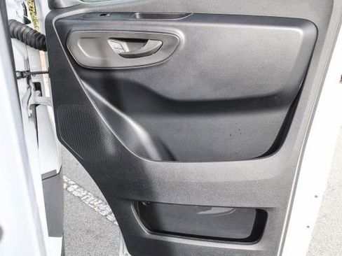 New 2025 Mercedes-Benz Sprinter 2500 image 23