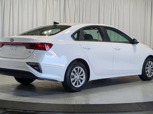 Used 2021 Kia Forte Sedan FWD image 10