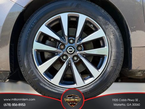 Used 2017 Nissan Altima 2.5 SV FWD image 30