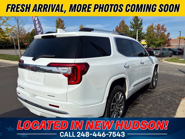 Used 2023 GMC Acadia Denali w/ Denali Technology Package AWD/4WD image 3