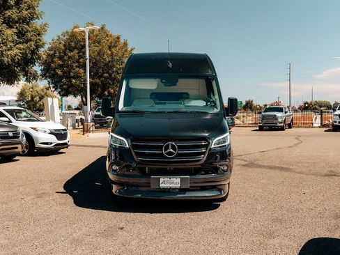 Used 2024 Mercedes-Benz Sprinter 3500 image 2
