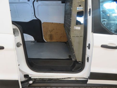 Used 2019 Ford Transit Connect XL FWD image 31
